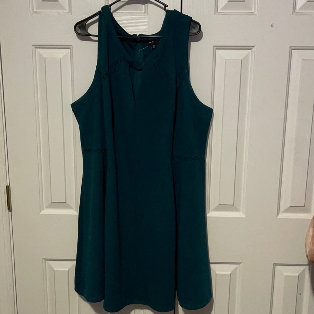 Torrid size 28 green dress